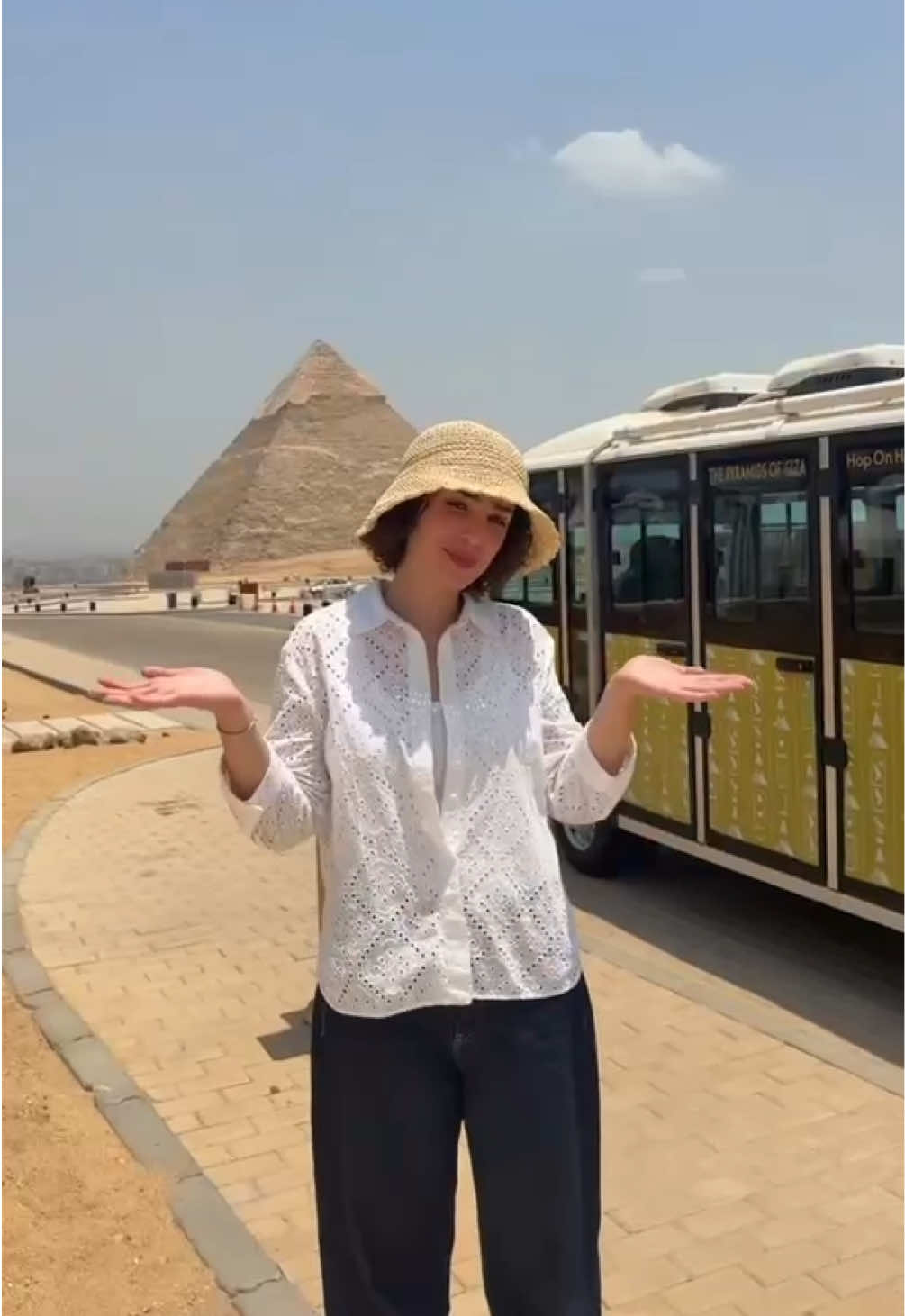 @The pyramids of Giza official