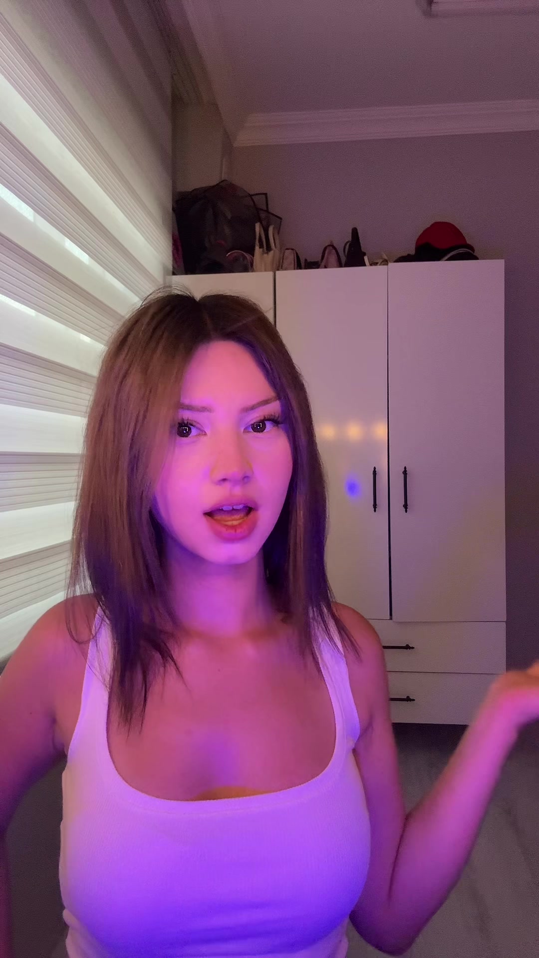 @Mainogze