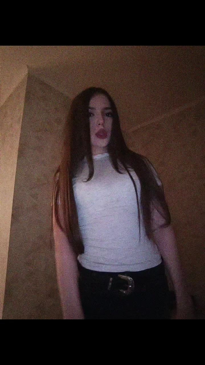 @Каролина