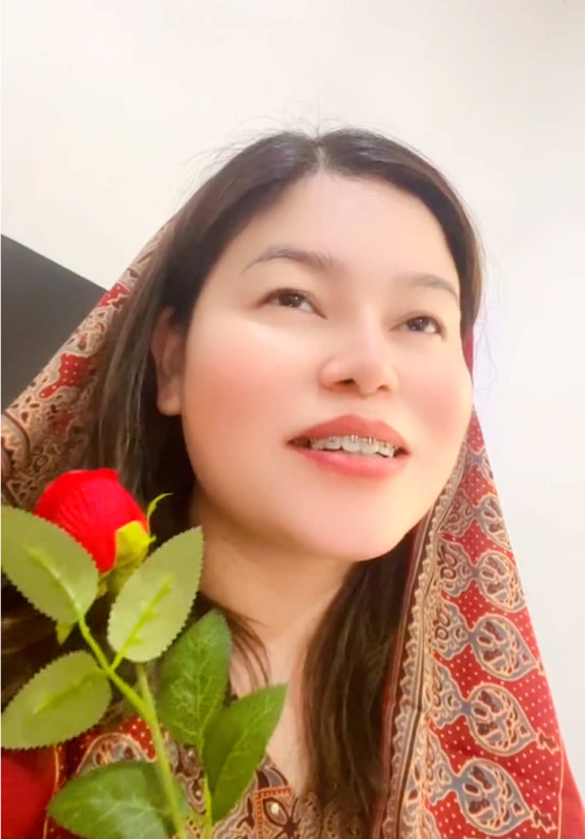 @Suja🦋