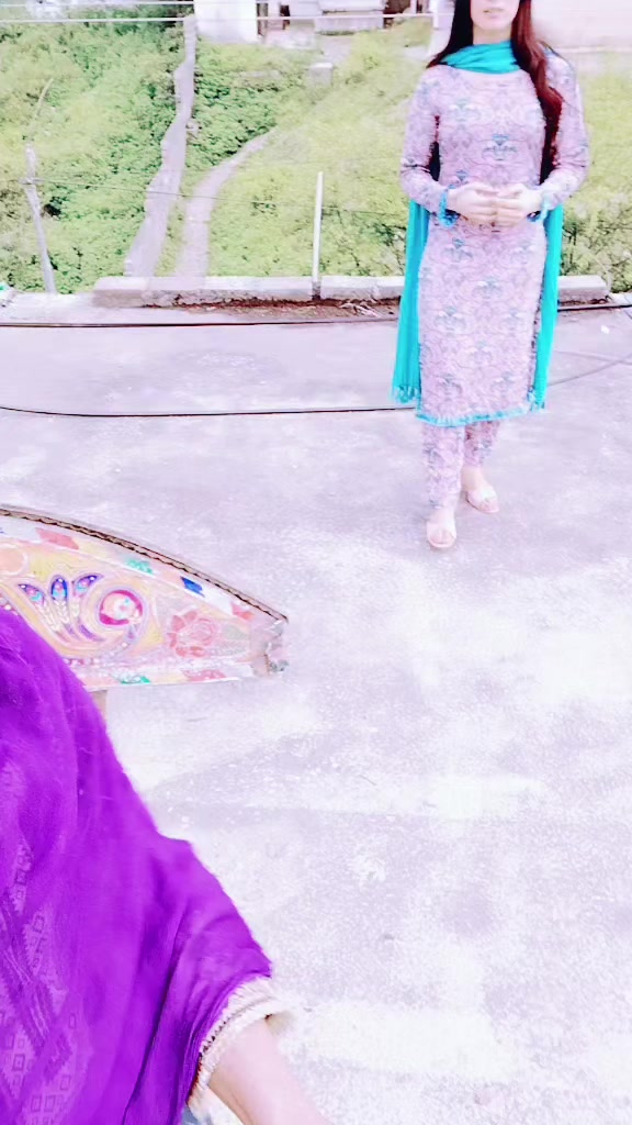 @nainakashaamiri