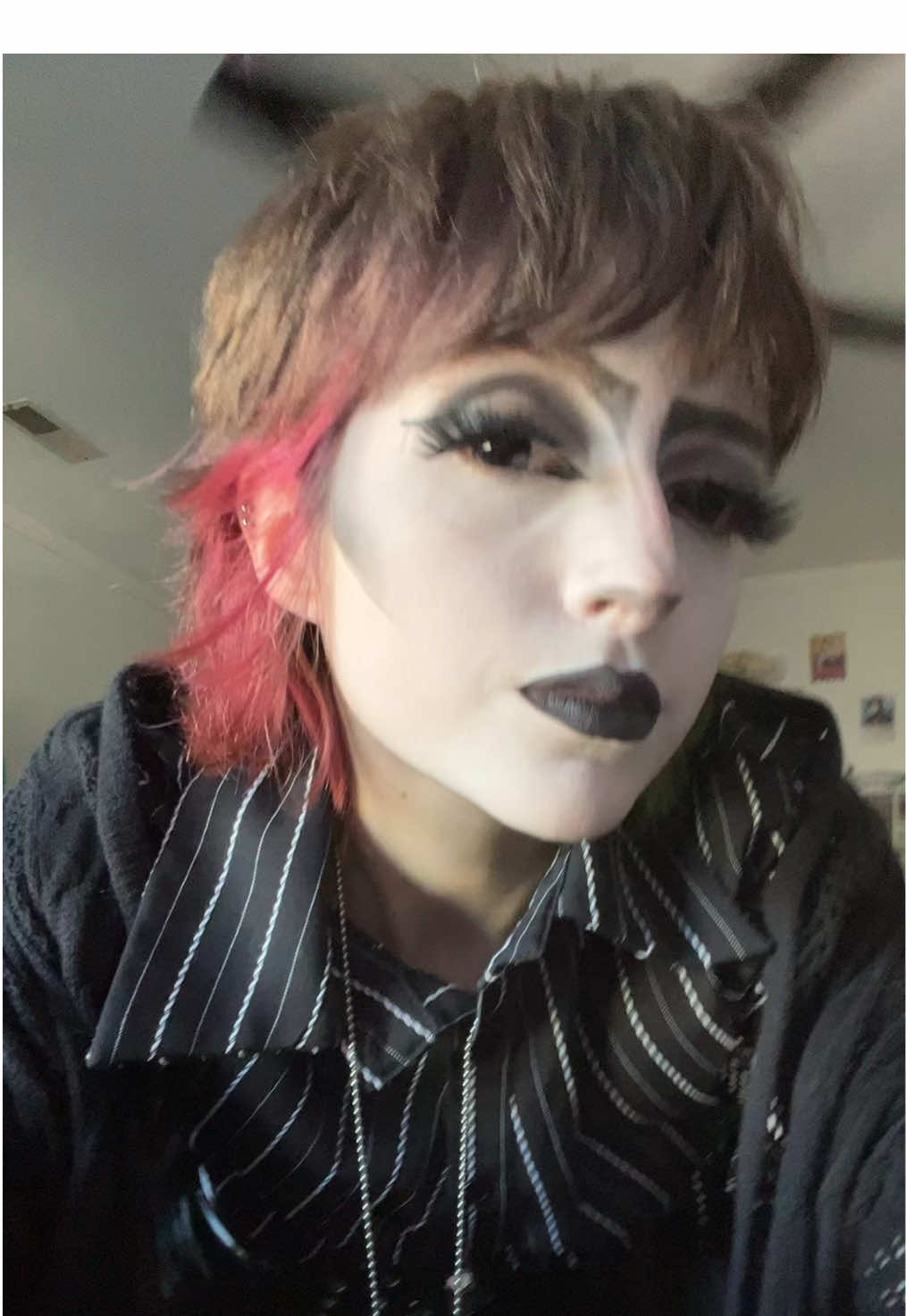 @🪦