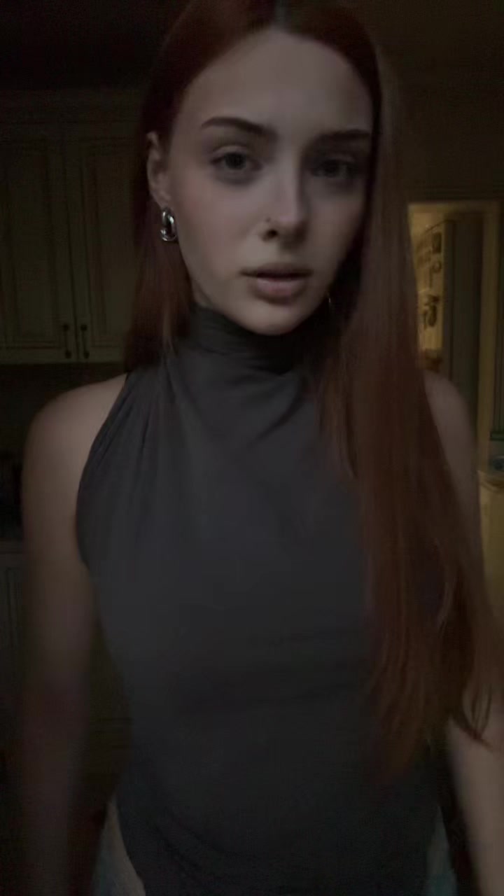 @аневикс