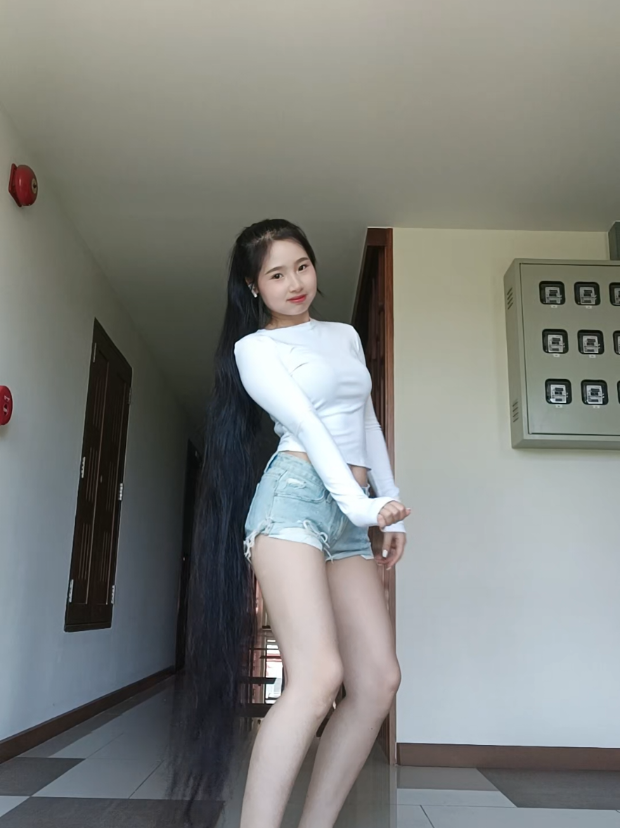 @JUNG 💞
