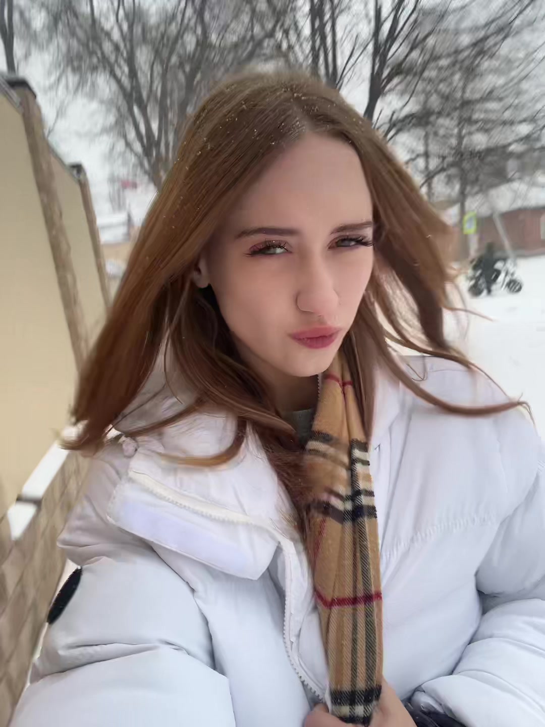 @каэтана