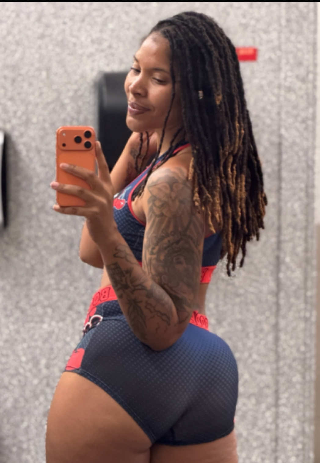 @Motivatedby_meek