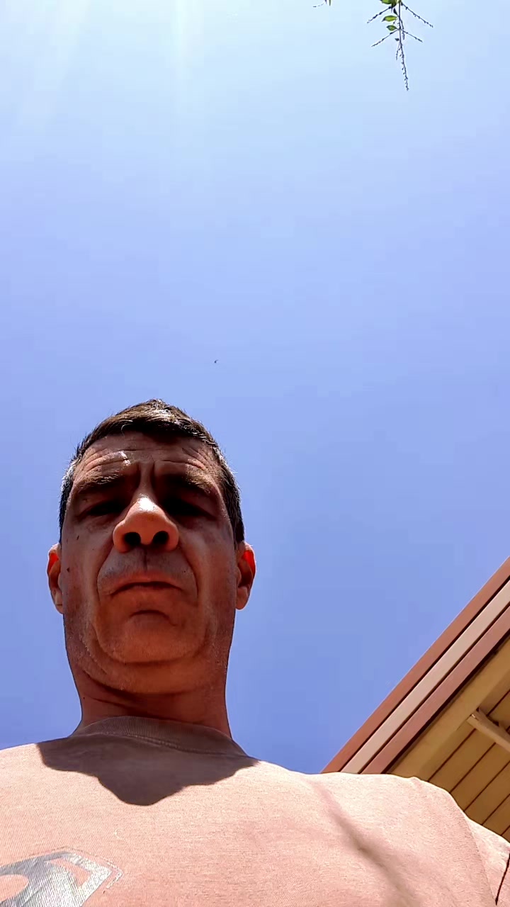 @Terry 🇿🇦 👣 🙃