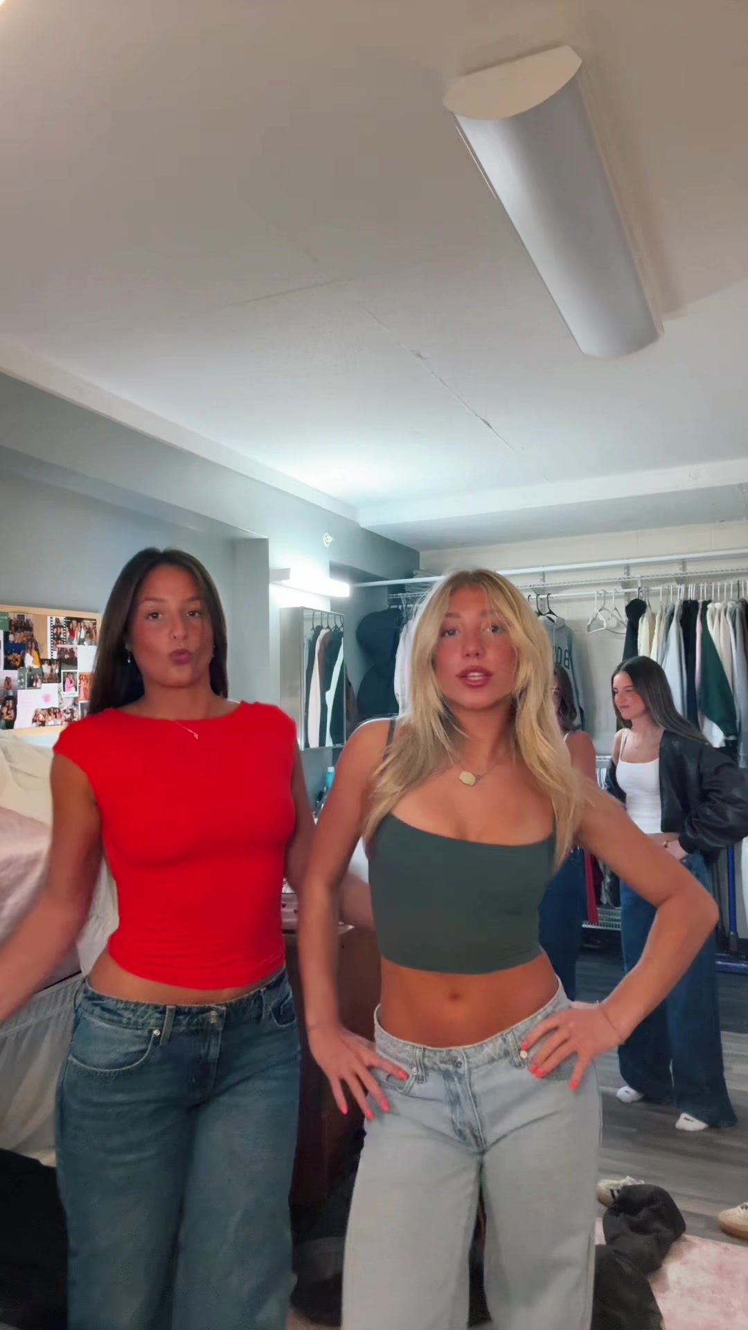 @kaitlynbarski