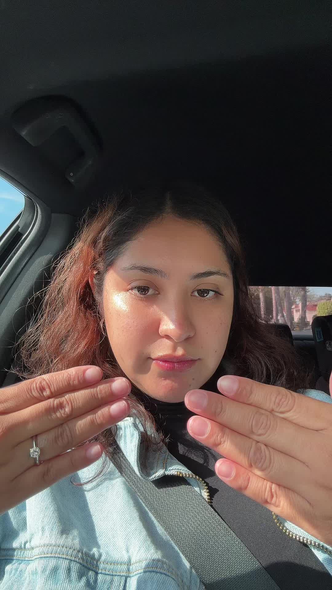 @Ana