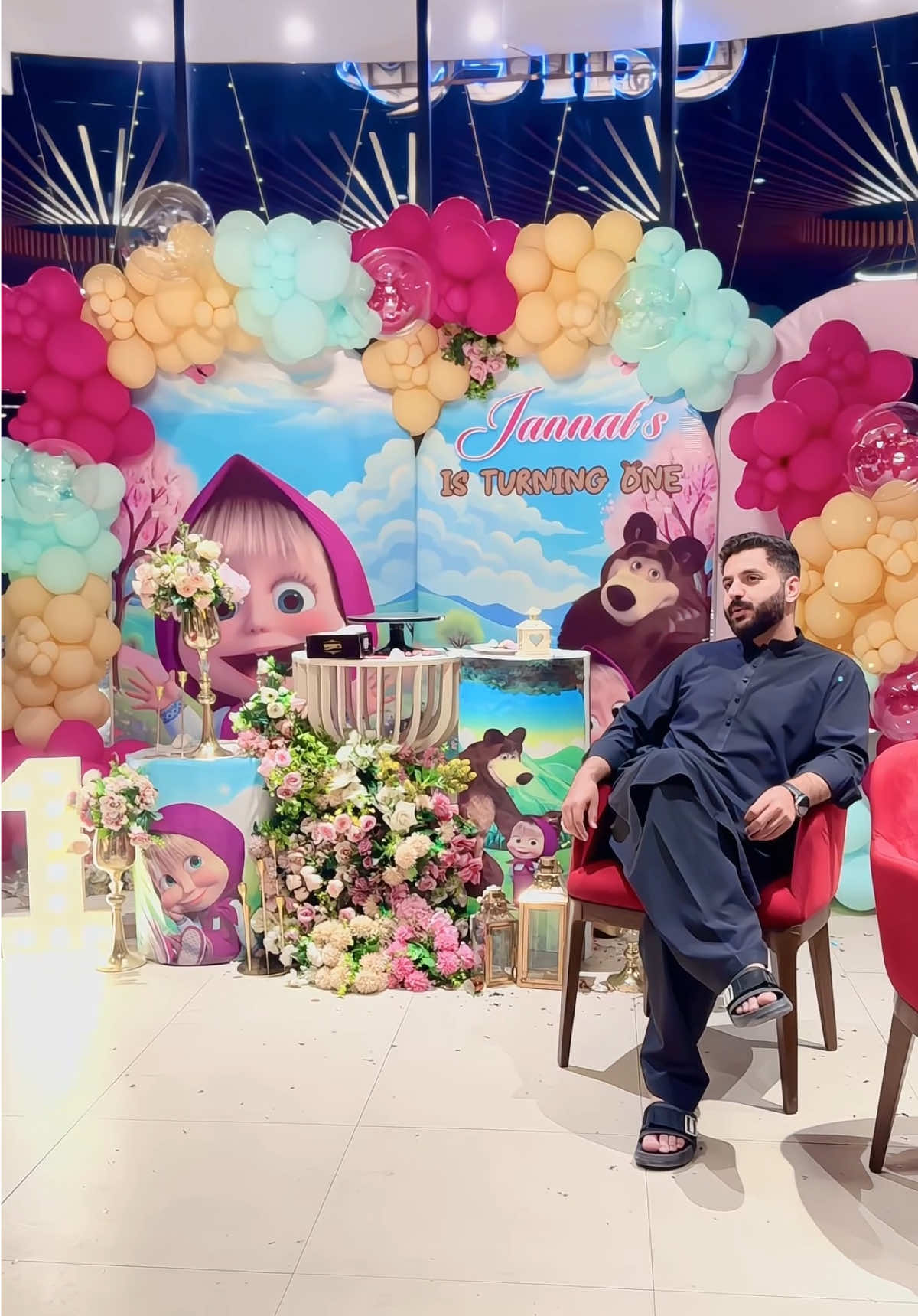@️Haseeb Khan 💫