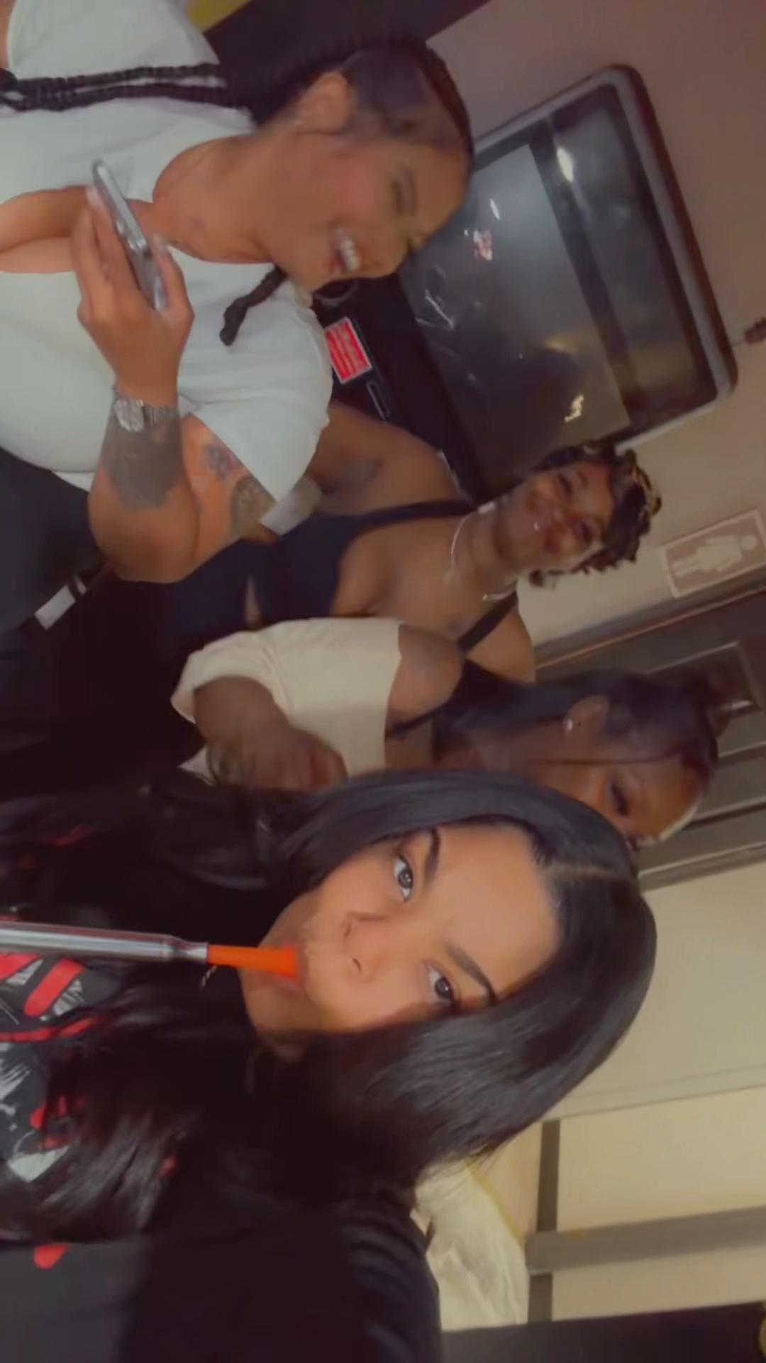 @_thatjanelle