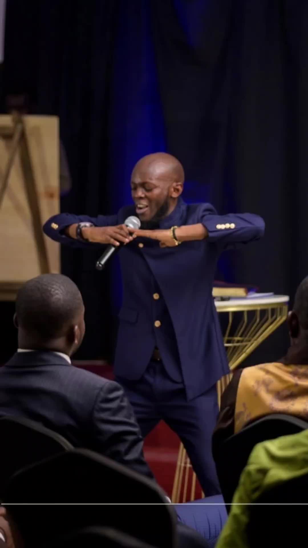@Mr. BEL'Ô | SOLDAT DU CHRIST