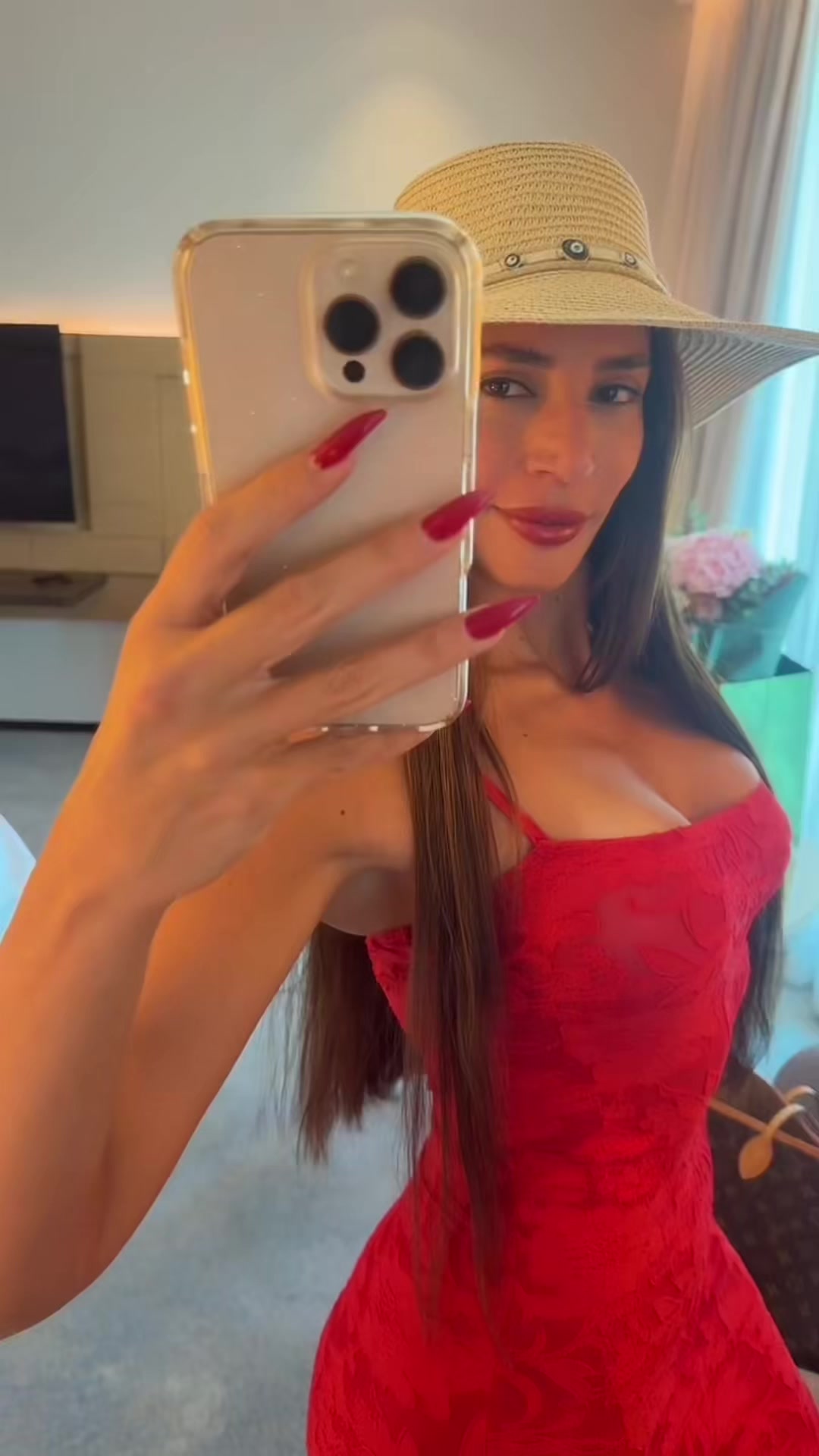 @rotemashuri