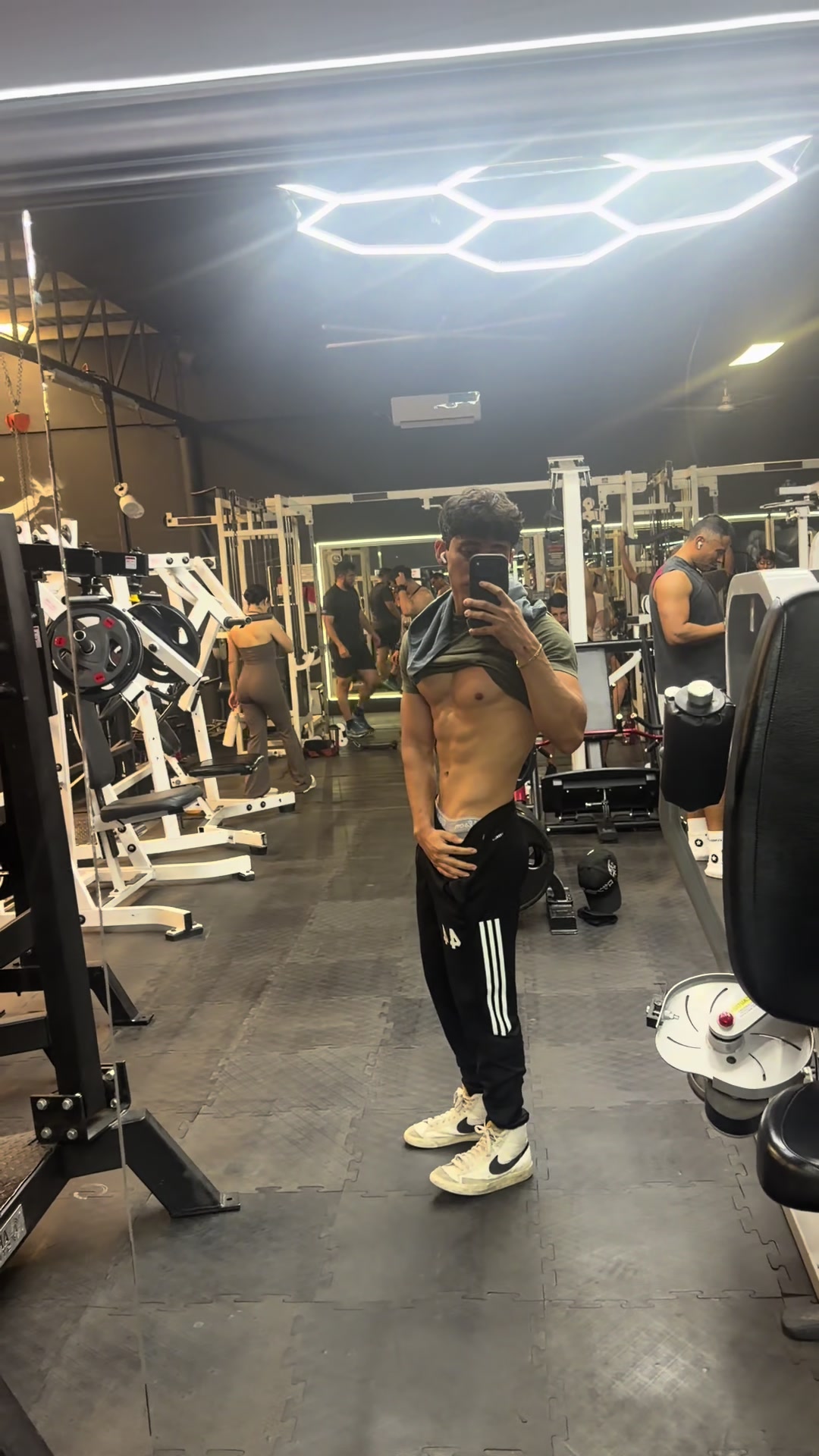 @Carloorrzz