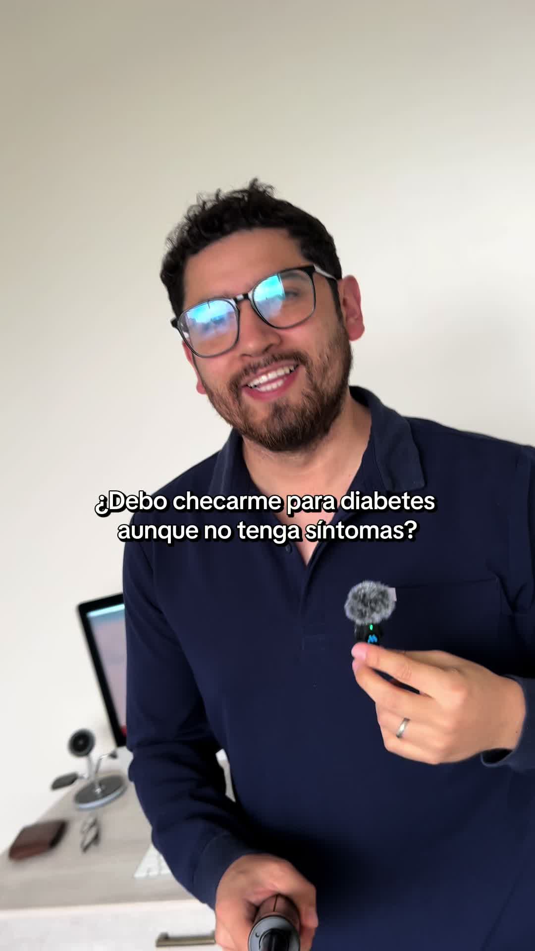 @Latino MD / Dr. Javier Munoz