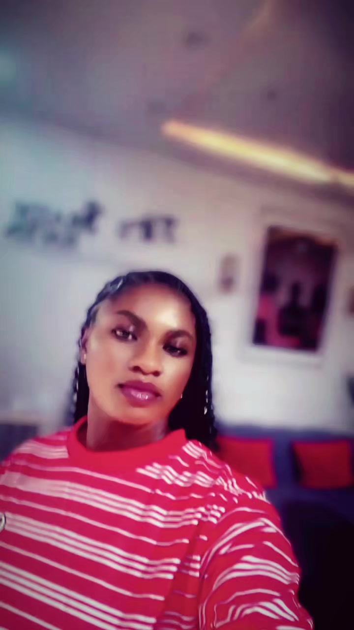 @🦋\~ABENĂ~YEBOAH\~❤️🦋
