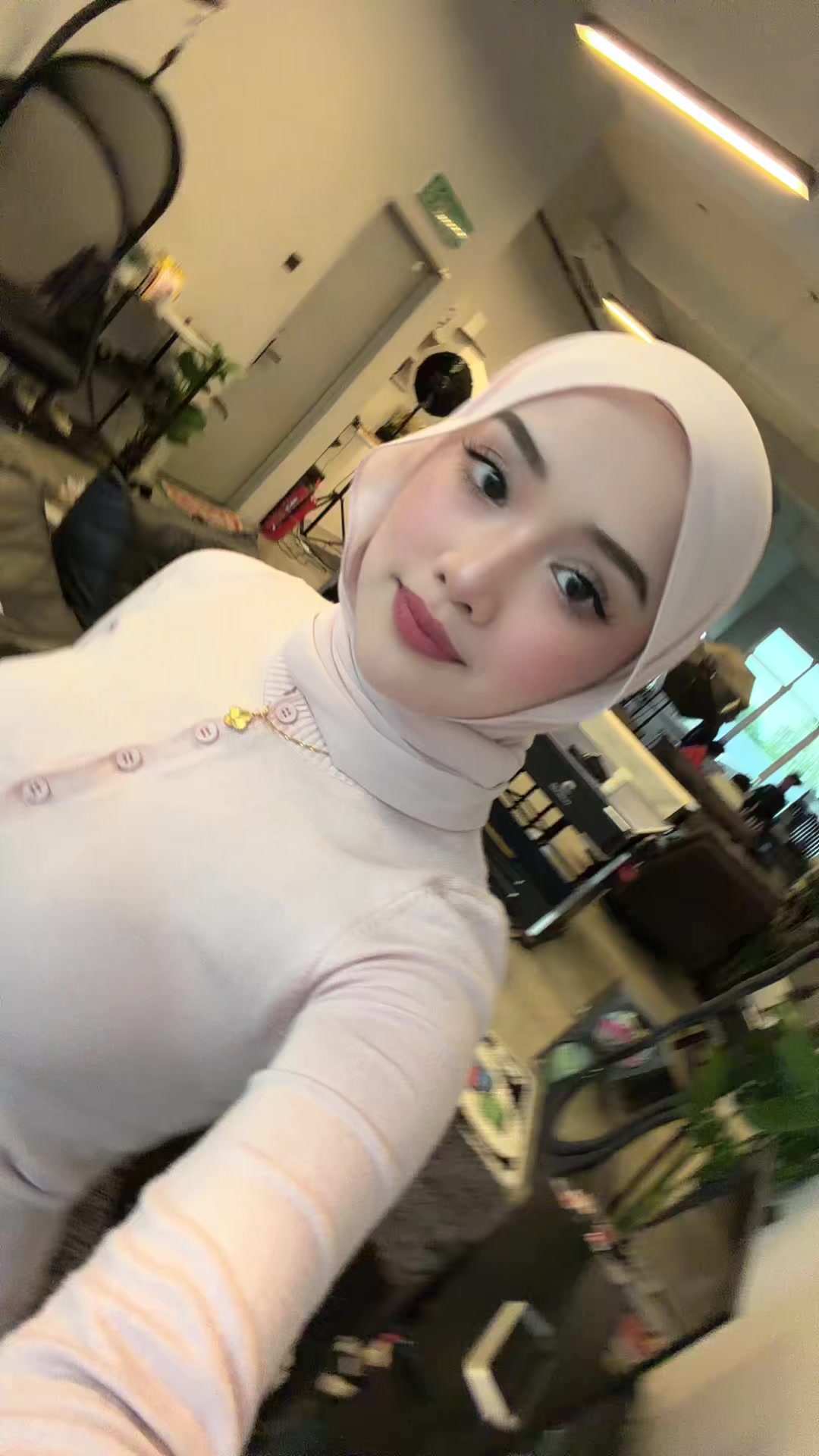 @afeesyaa