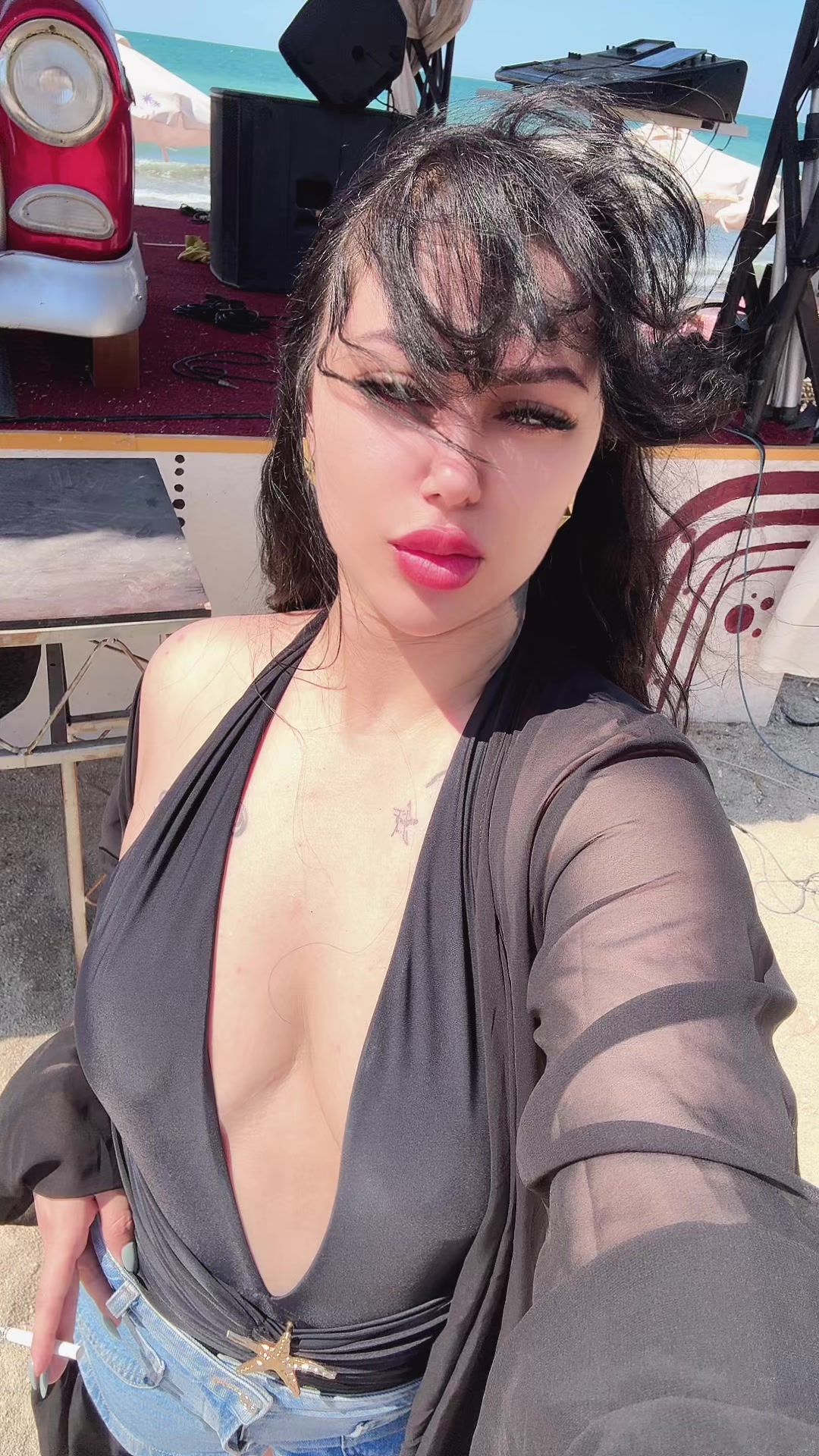 @MYʙᴜꜱᴇ 👼