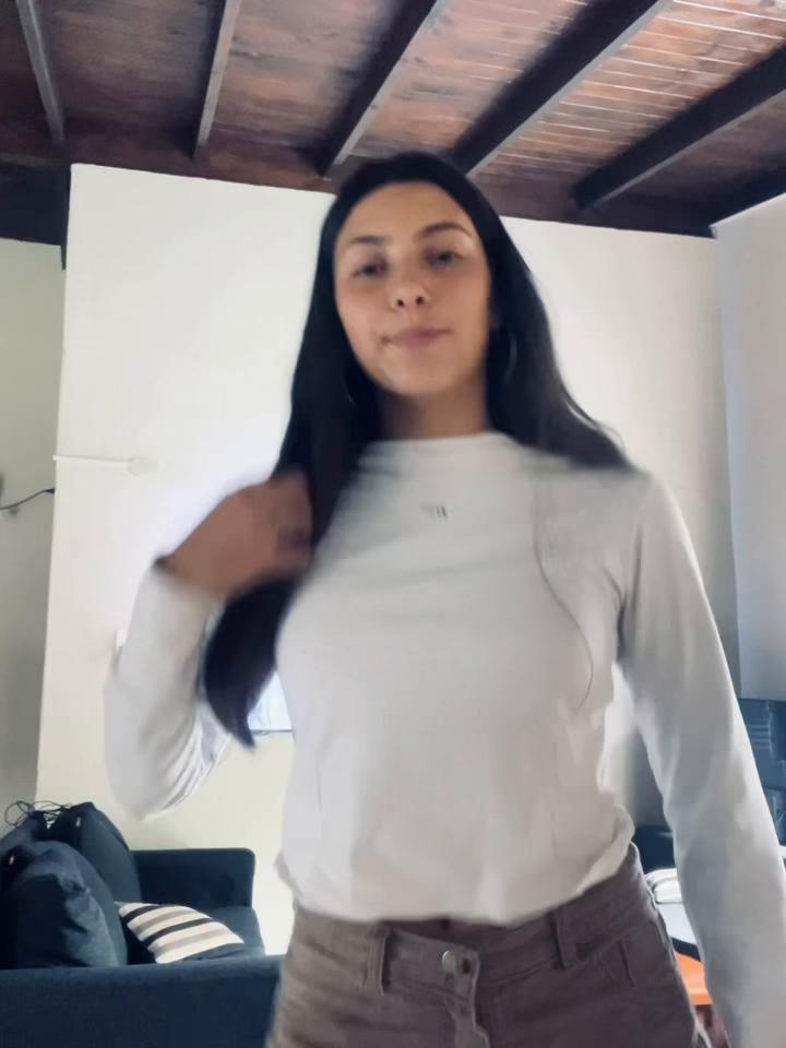 @𝓂𝒶𝓁𝑒𝓃𝒶