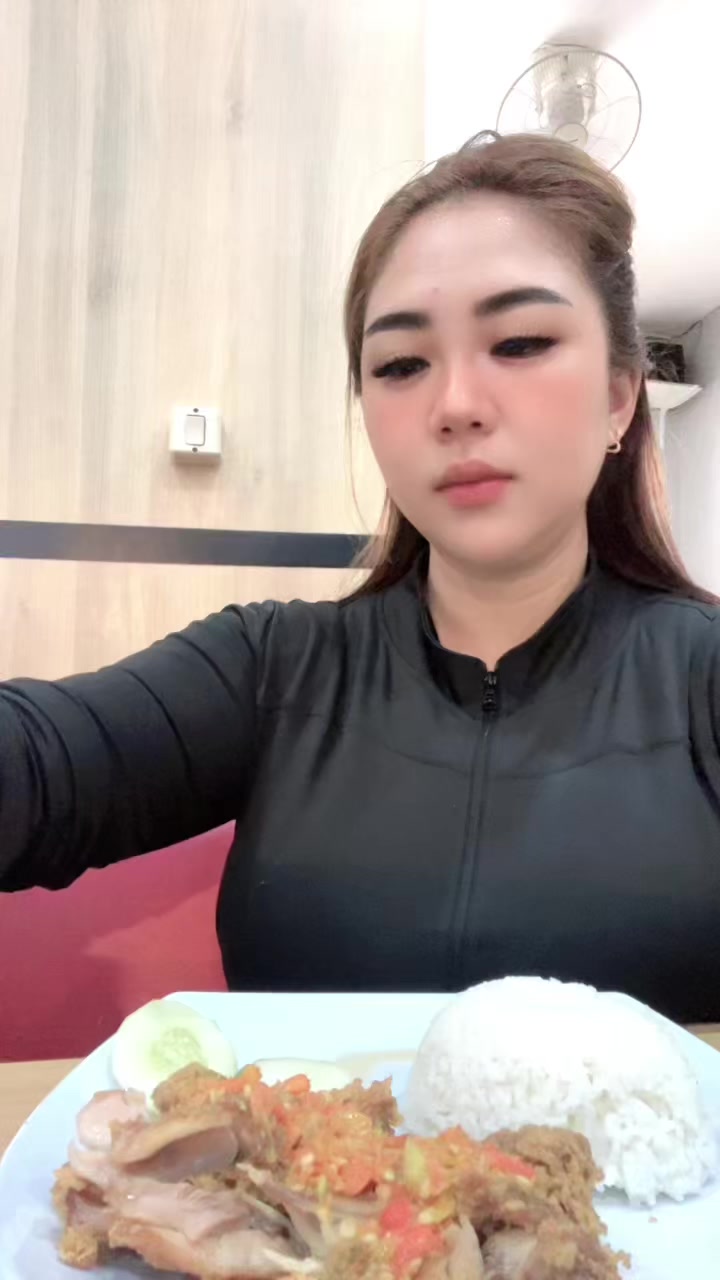 @BebbyLejusa