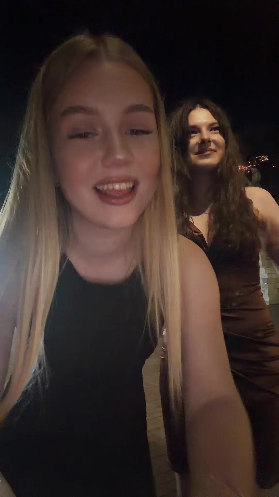 @mikova