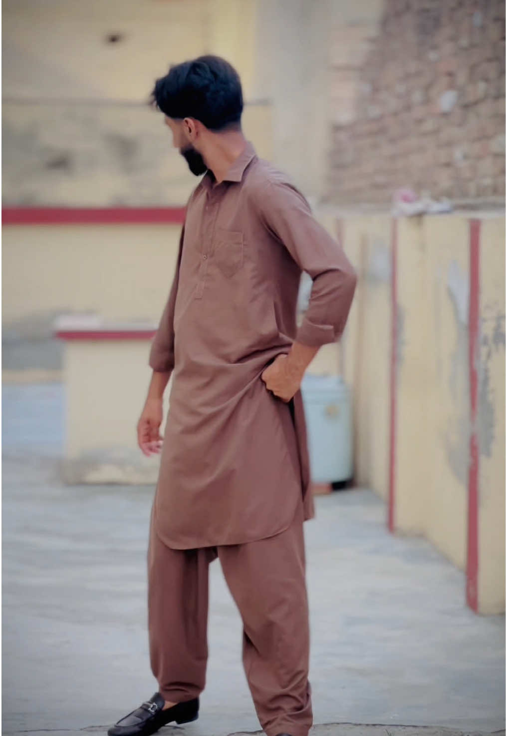 @Sʜᴇʀᴀᴢii 🇵🇰