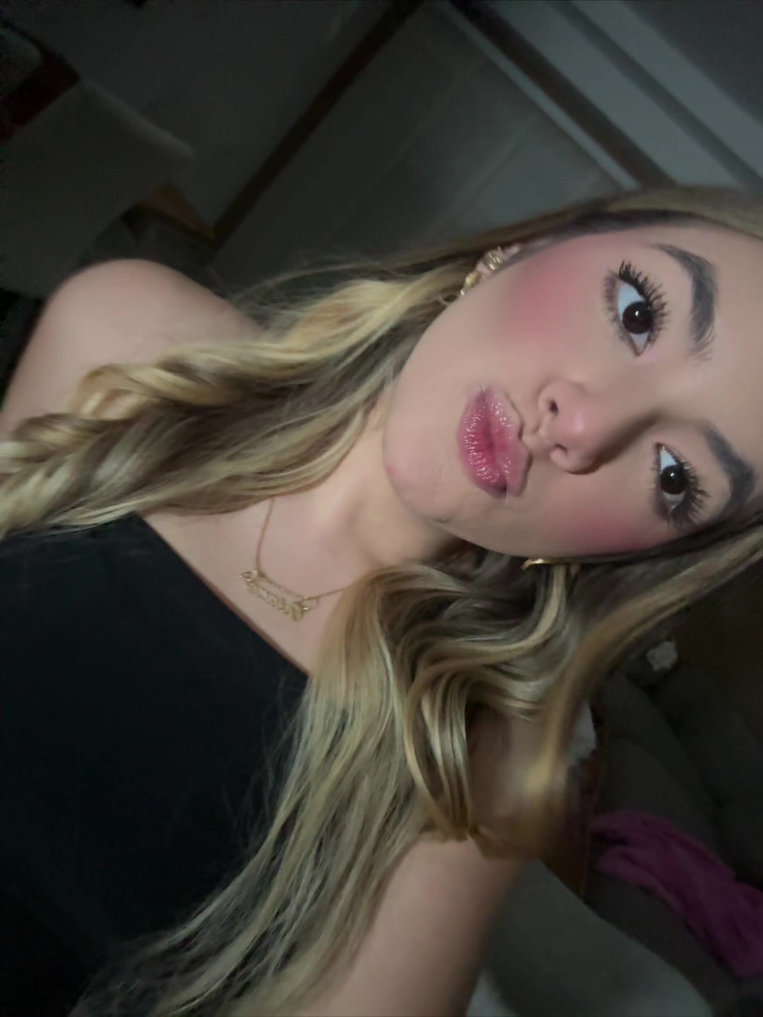 @Oriana Valentina