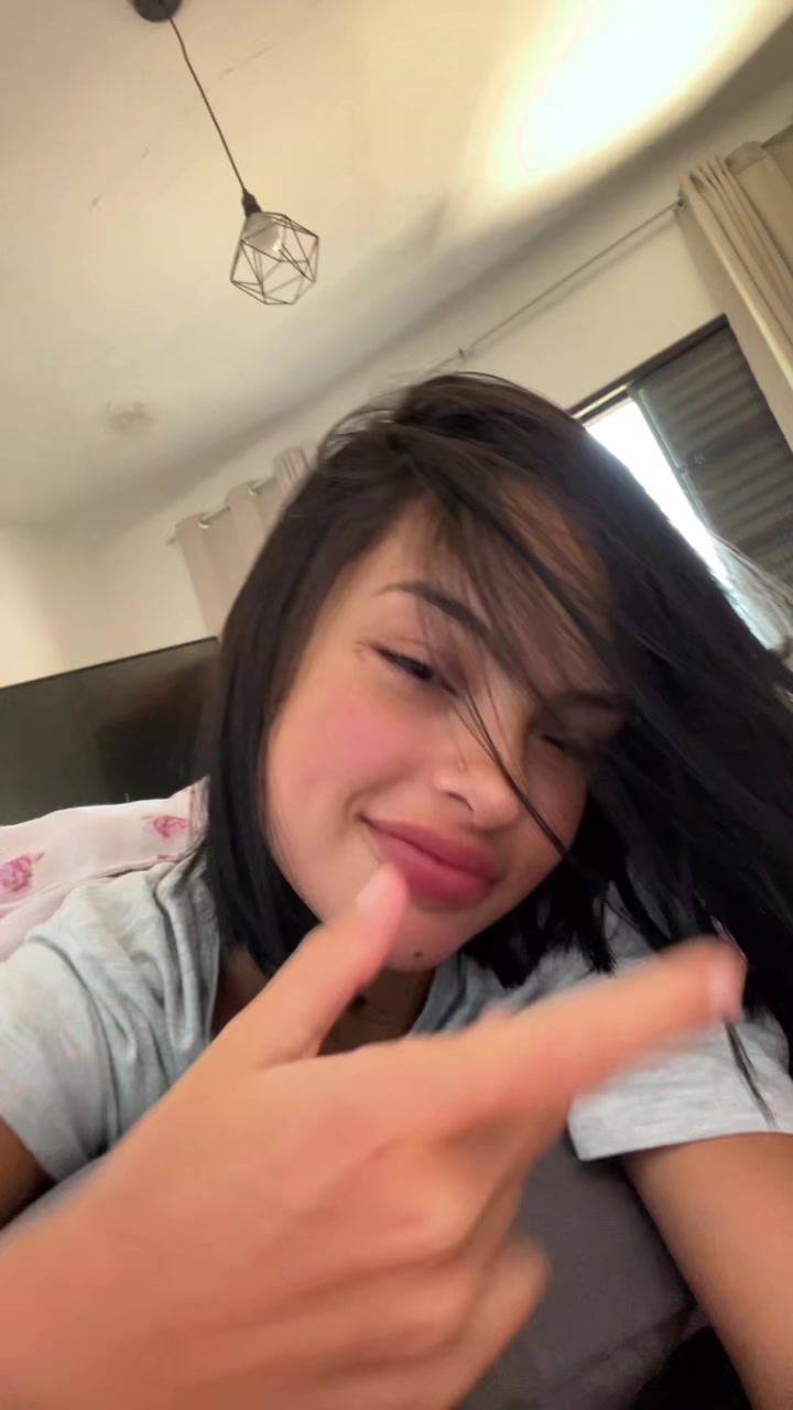 @Geovanna.x_x