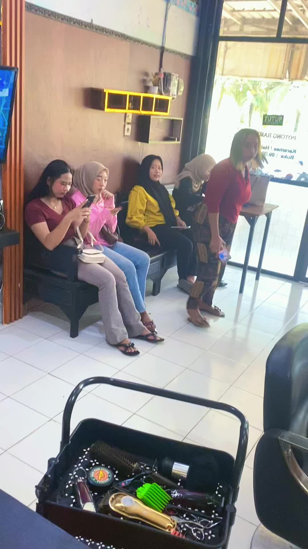 @Arpa salon pacitan