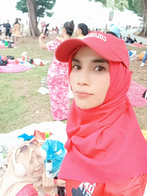 @happy girl 💞 💞tiktok.com/@zi