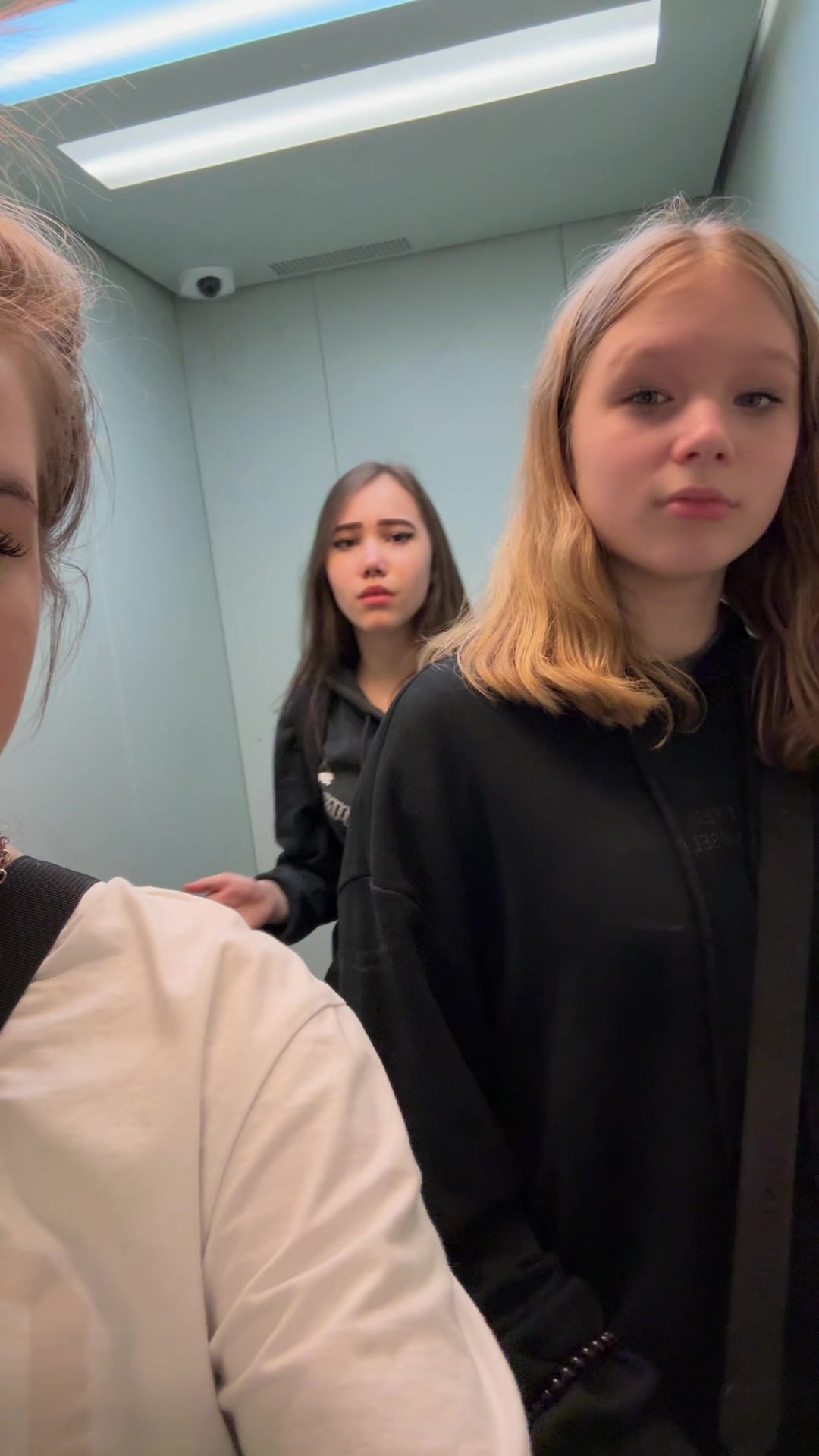 @соняле🦊