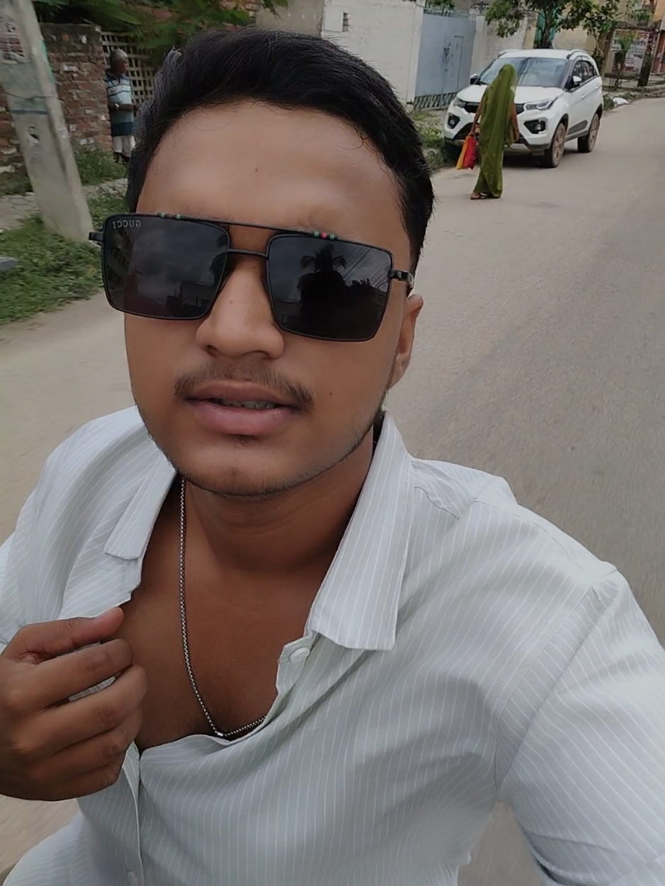 @ᴹᴿ°᭄यादव ℑᎥ࿐