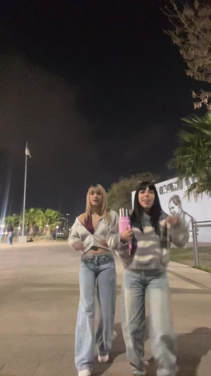 @melanytevezz