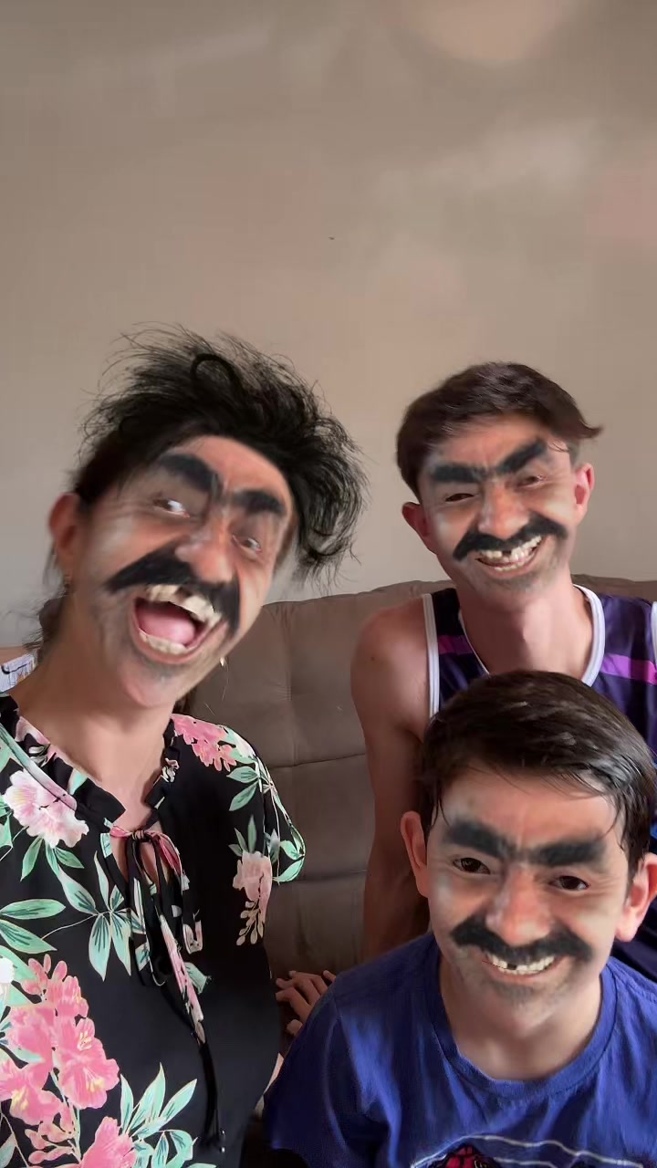 @Renata mãe de 3