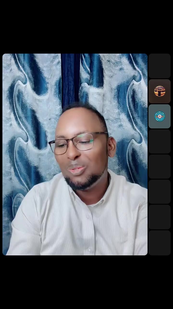 @Mohamed Baaruud Hussein