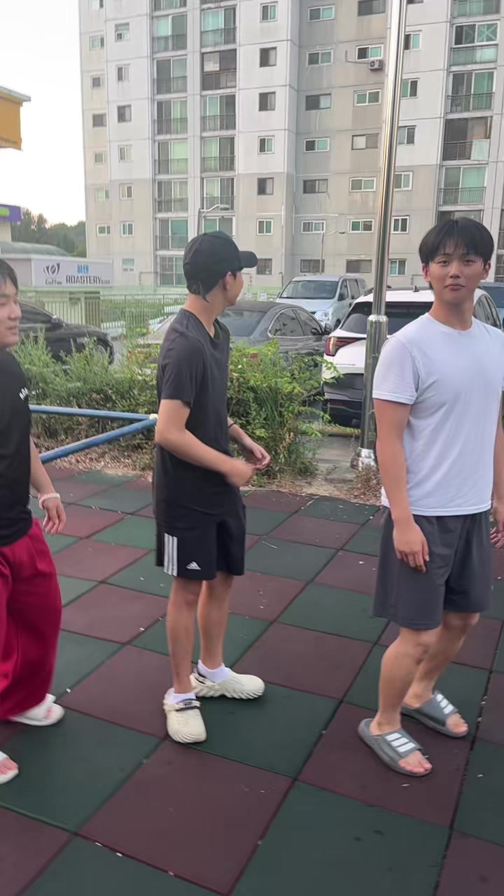 @김준구