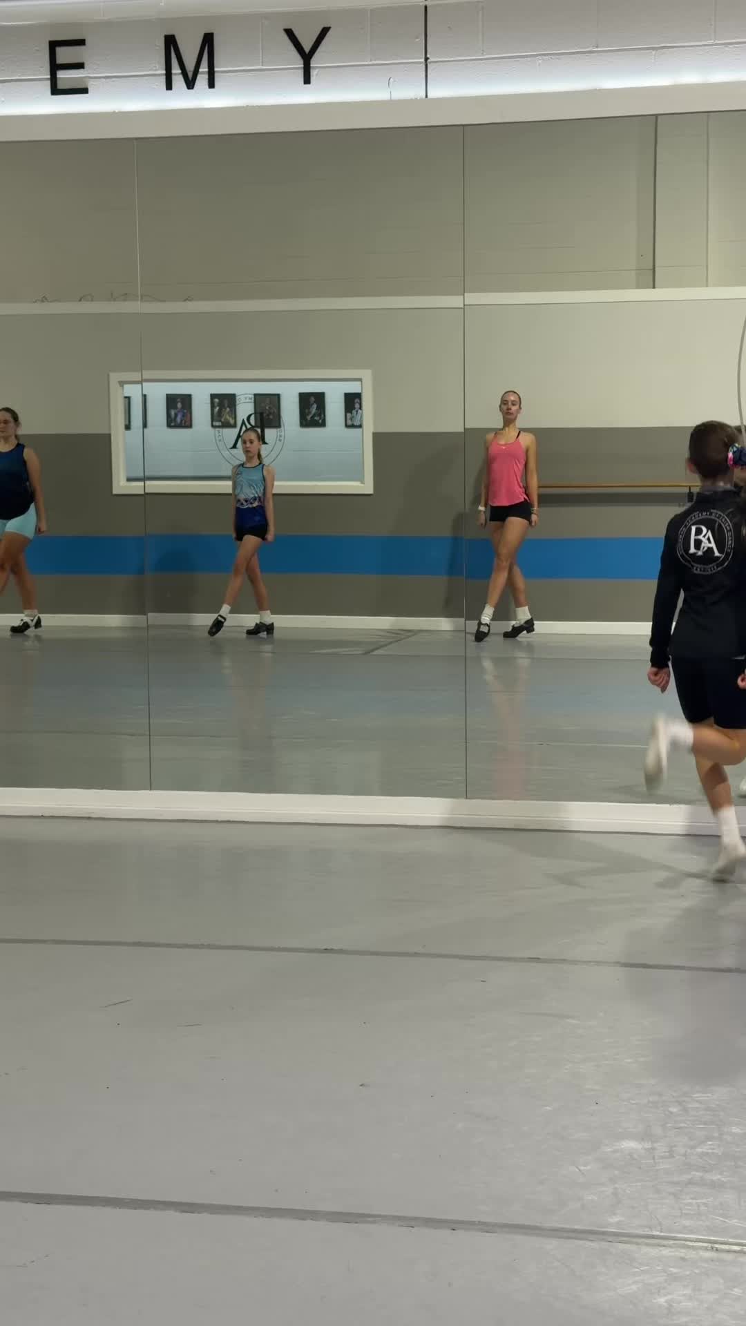 @gracie irish dancer 🩷