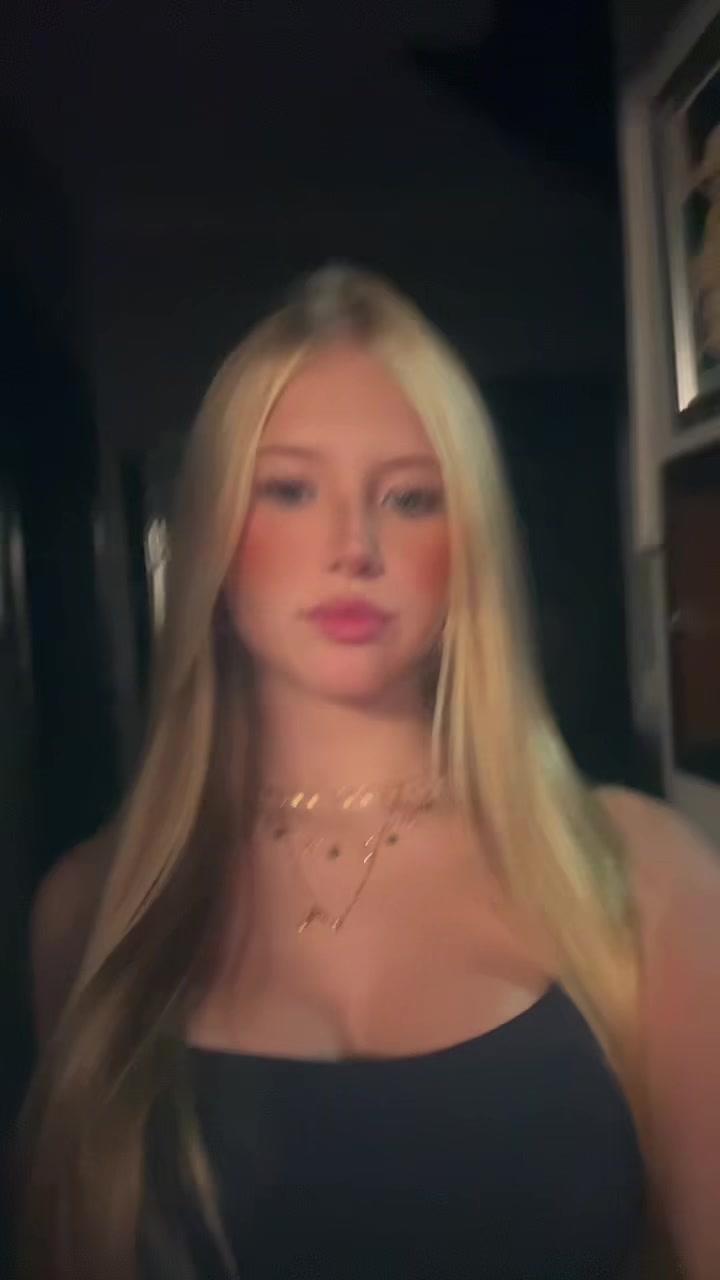 @😉