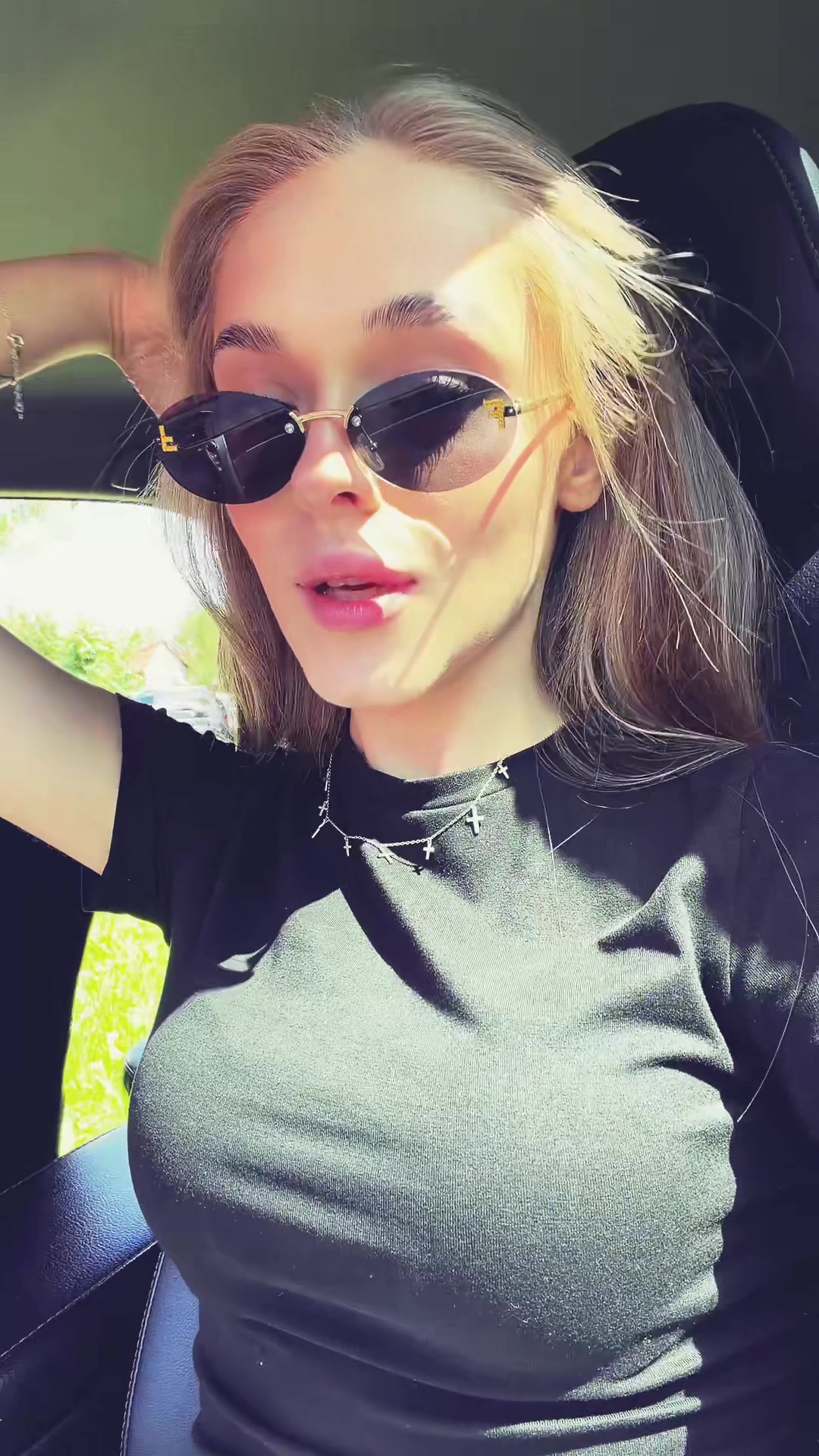 @VikiVi