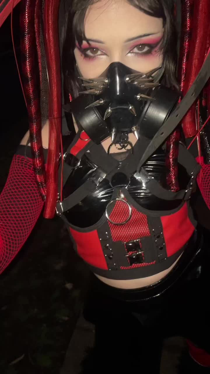 @Heidi 🦇