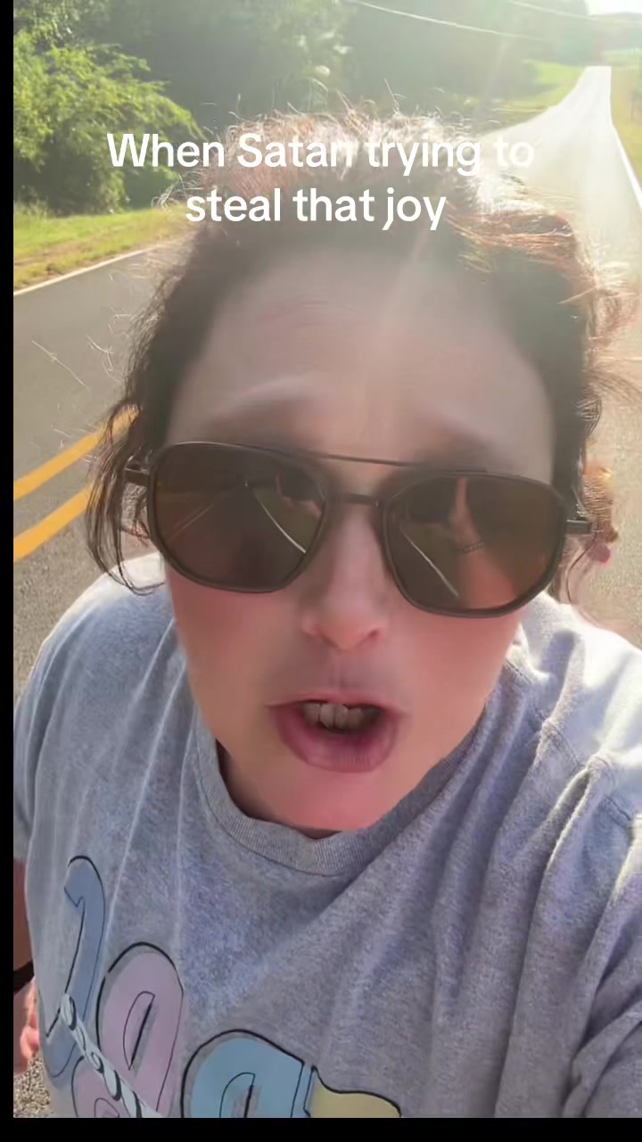 @BrieBishop