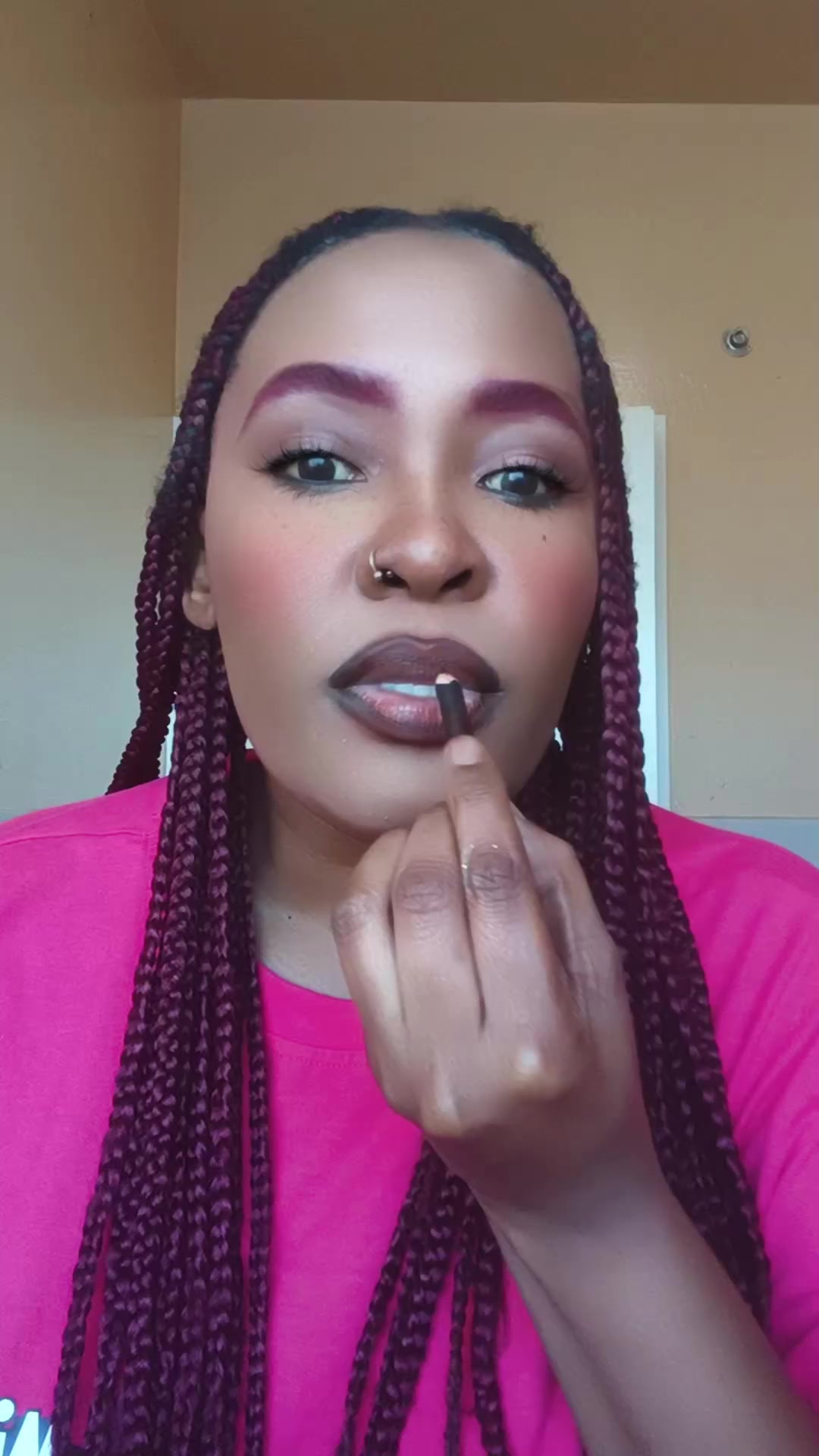 @Lips_ByChristinah
