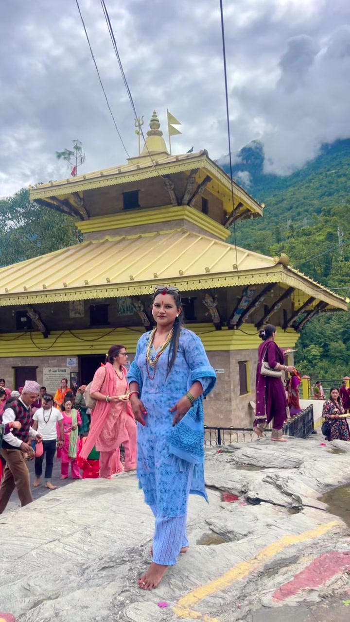 @devi kc🕉️🕉️