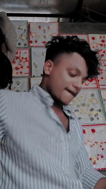 @Rs   Rohan