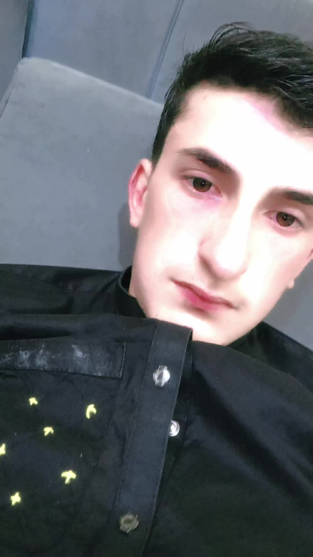 @H.💵🐗 Kباد شاہ۔🦅✌🏻