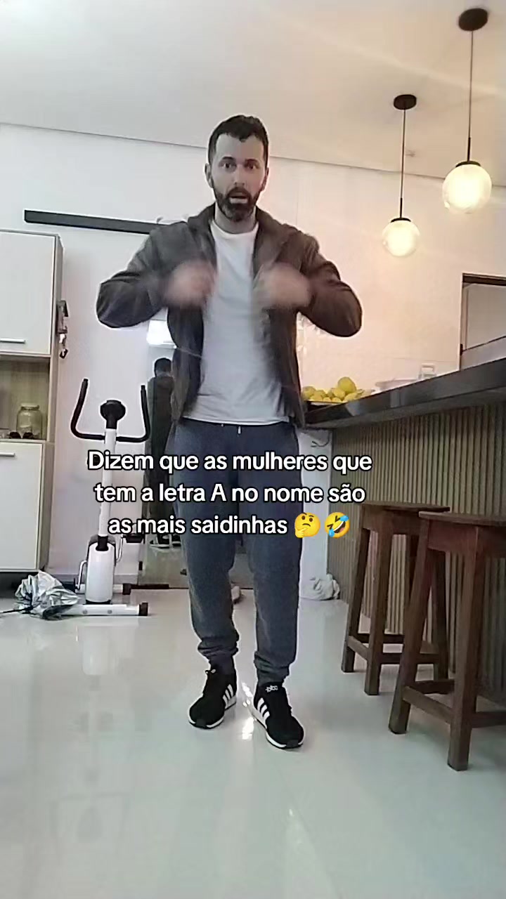 @Pedreiro debochado 🤠