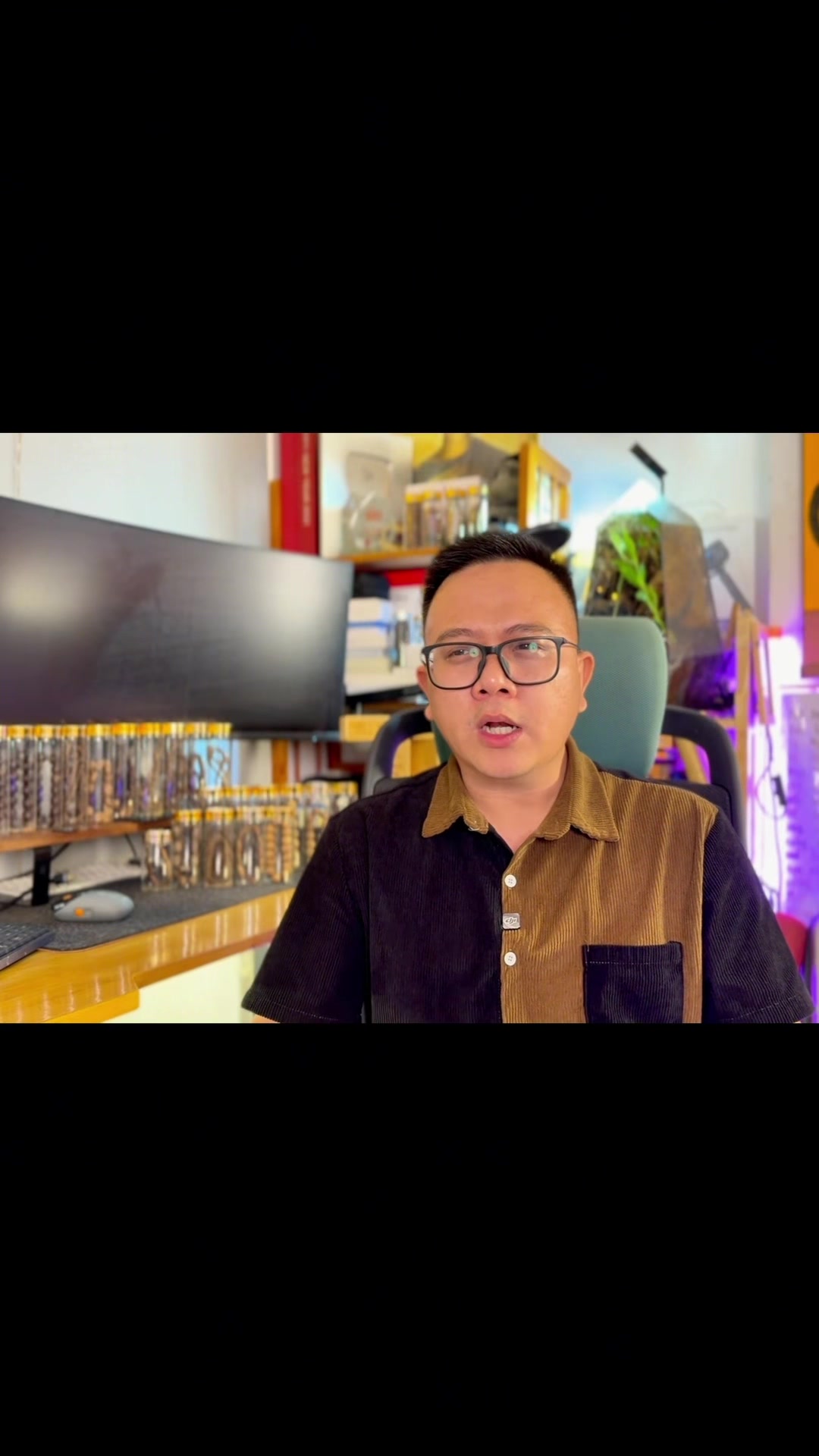 @Người Đi T&igrave;m Huyền B&iacute;