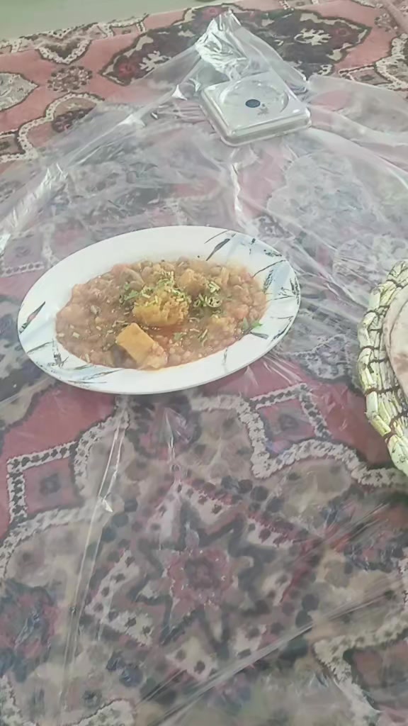 @غلام اكبر