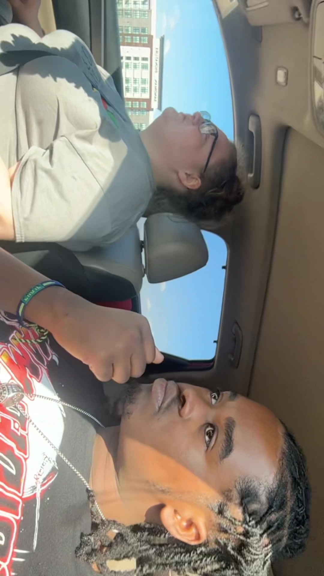 @Chrissywakeup23