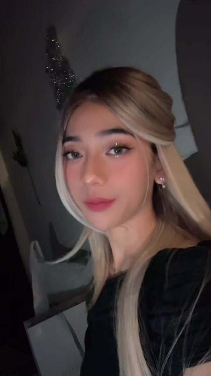 @Shafa || シャファ
